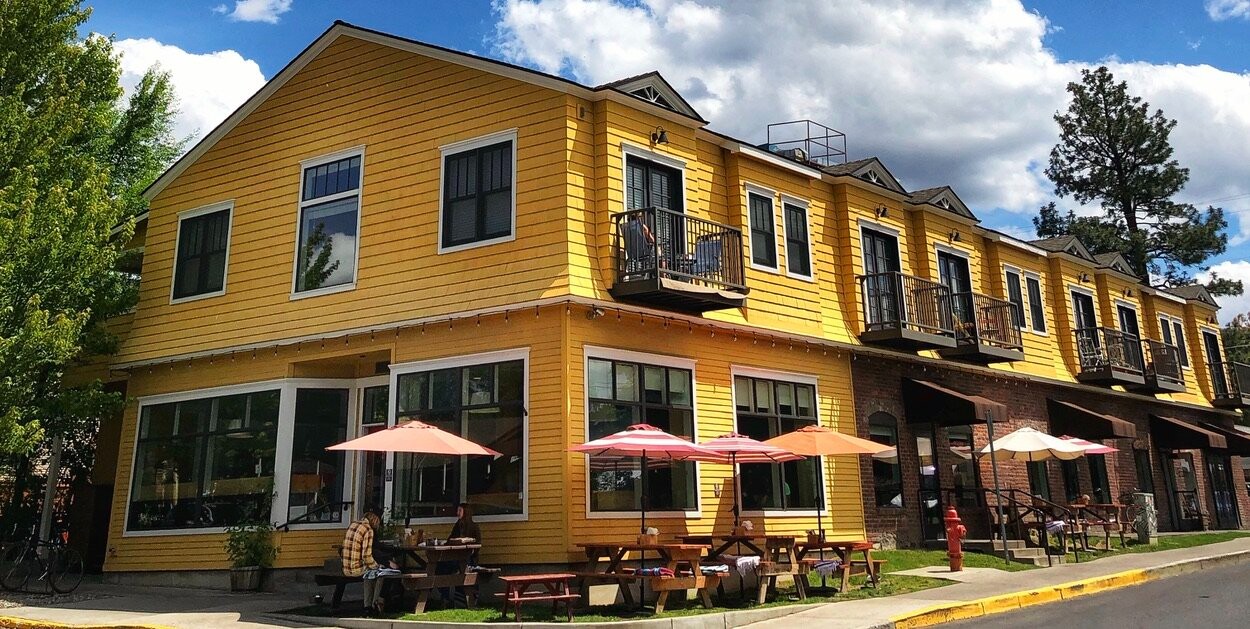 Exterior view of Jackson's Corner restaurant in Bend, Oregon. 